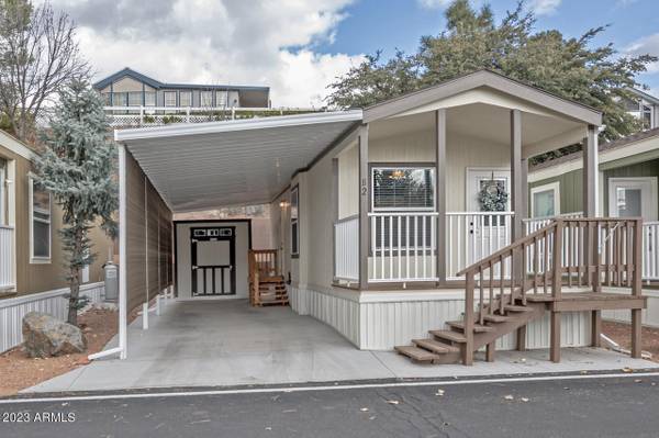 $84,900 / 1br - 396ft2 - 2022 Champion Sonoran, 1/1, Spc B2, 55+ Pineview RV Resort (Star Valley)64150963323011120