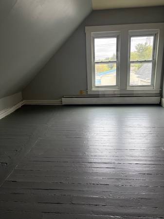 $1200.00 / 1br - 750ft2 - 37 Maple street # 1063931519623298120