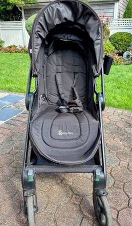 ergobaby reversible full-sized stroller 1