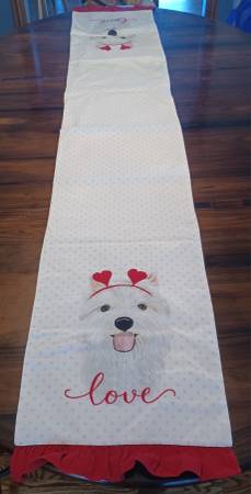 Table runner dog and love motif 75 inches long 1
