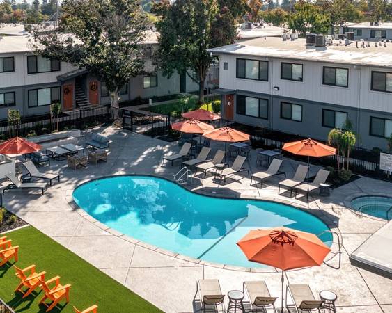$1,875 / 2br - 889ft2 - Mode Apartments: 7 Laundry Facilities & Parking! (1945 Bell St, Sacramento, CA)63900180295170120