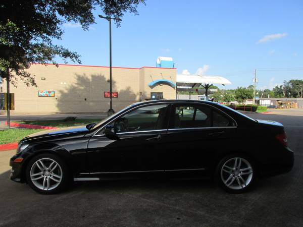 2013 MERCEDES BENZ C250 1.8L~ 2OWNERS~SERVICED~RUNS GREAT~READY - $5,995 (RICHMOND/ROSENBERG)63622281268483123