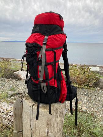 NORTH FACE BADLANDS BACK PACK 1