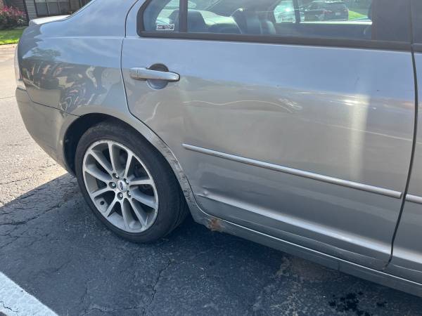 2009 Ford Fusion for parts - $2,00063621493486467123