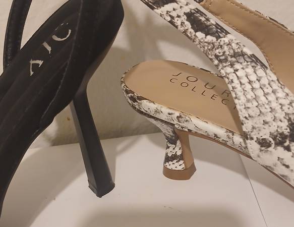 2 Ladies Stylish Heels - $25 (Inland Empire)63470631009793121