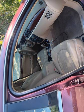 BUICK 2006 LUCERNE CXL - $5,200 (san jose west)63470229280003123