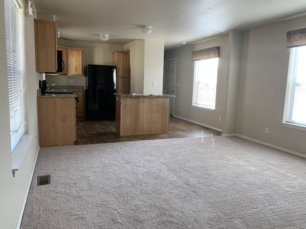 $1,999 / 2br - 1025ft2 - Zoom on over for a look at our great 2 bed, 2 bath! 1025 Sq Ft! (Anchorage)63991793232642121
