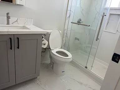 $1,235 / 2br - Hermosa casa de 2 dormitorios y 1 baño en alquiler (Fremont)63686068128385122