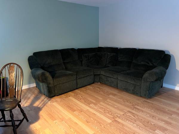 Couch with recliners 1