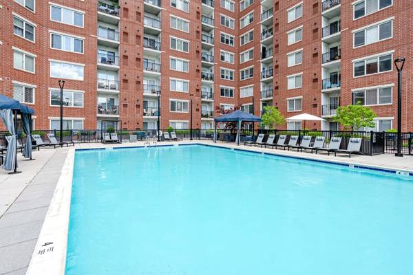$4,073 / 2br - 1288ft2 - 2 BD, Bright Interiors, Stamford CT (50 Forest St, Stamford, CT)64010331966723121