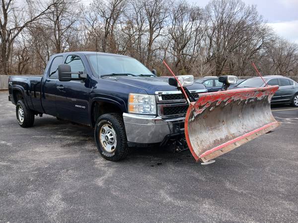 2011 CHEVROLET SILVERADO 2500 PLOW - $9,999 (BEACH PARK, ILLINOIS)63618900326913122
