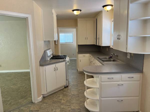 $393,000 / 3br - 1320ft2 - 3 bedroom 1.5 bath house for sale (Albany)63624830044673122