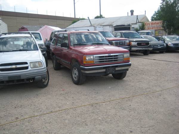 2002 Ford Explorer 4x4 5Velocidades - $2,395 (Denver,Colorado)63612520129411120