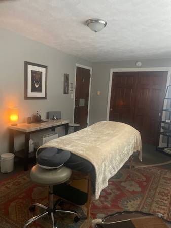 $175 / 200ft2 - 02476Arlington Wellness office space-Ideal for Massage, PT, or Therapy63951007224578120