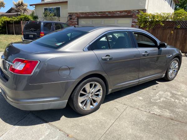2011 Ford Taurus Limited - $6000 (Fremont / Union City / Newark)63477433757571123