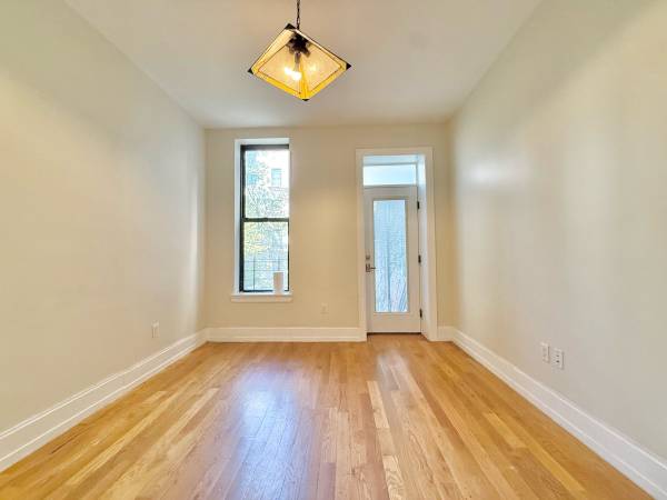 $4,000 / 2br - 🌳GEMA ABSOLUTA EN PROSPECT HEIGHTS🌳 ¡¡¡¡PATIO TRASERO PRIVADO!!!!  ¡W/D en la unidad! (Prospect Heights)63788457565443121