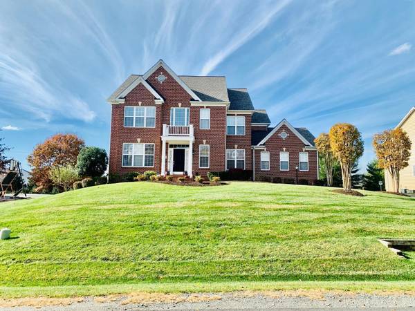 $1,600 / 1br - Furnished Rooms in Executive House for RENT - Chantilly (Chantilly)63779464498947120