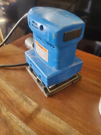 Vibrating sander 1