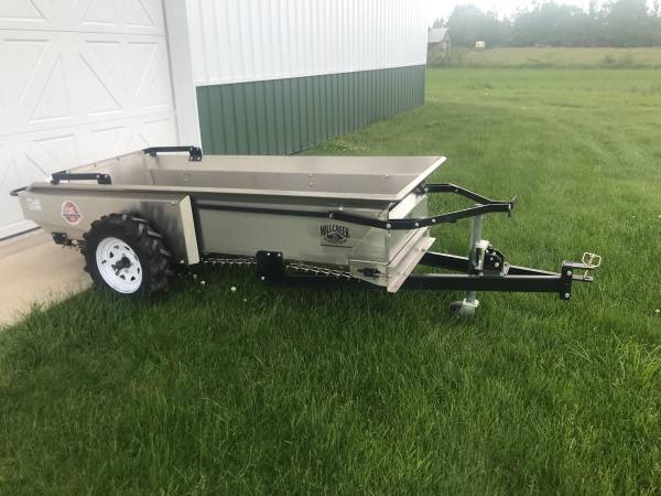 Millcreek Compact Model 37SS All Stainless Steel Manure Spreader Groun 1