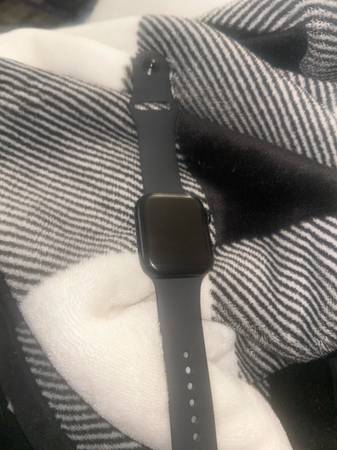 45 mm Series 9 apple watch 1