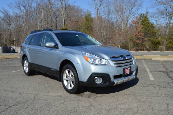 2013 Subaru OUTBACK 2.5i Limited AWD, un solo dueño, pocos kilómetros - $7.999 (MANASSAS)63481831813635122