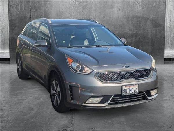2017 Kia Niro Eléctrico EX SUV - $10,370 (Llame al *(661) 347-1348* para confirmar disponibilidad al instante)63436932656001122