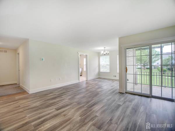 $2,900 / 2br - Townhouse completamente amueblada en LaMer (Sayreveille)63676291509379121