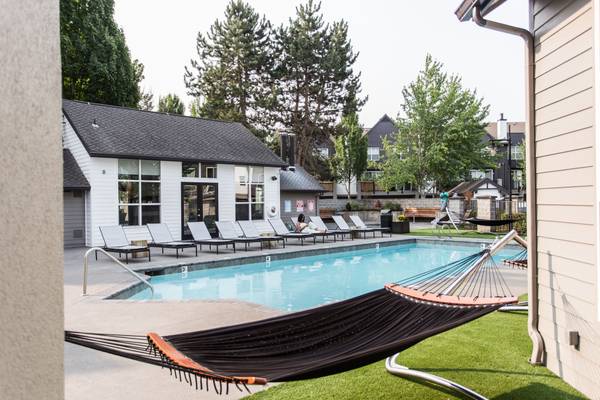 $2,579 / 2br - 1359ft2 - Beaverton's finest! 2 bed, 2 bath in a can't-miss location. (Beaverton - Nike)63820795499009124