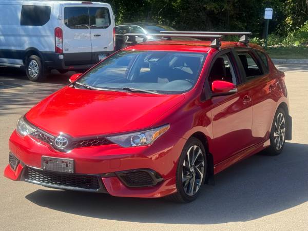 2017 TOYOTA COROLLA IM Hatchback With 85xxx only! 1