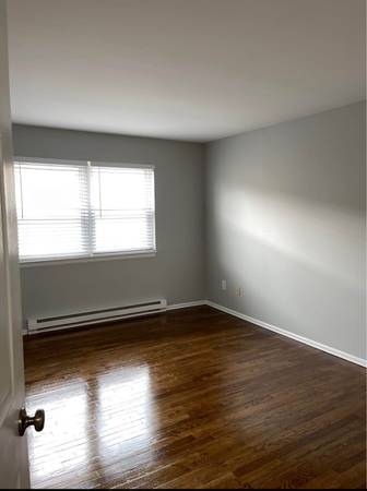 $1,100 / 1br - 900ft2 - 1 Bedroom 1 Bathroom Apartment (Dunellen, NJ)63676257731969121