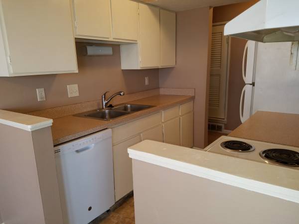 $1,050 / 1br - Don't MISS out on this great unit!=>63681714348419121