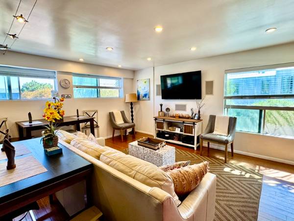 $5000.00 / 2br - 850ft2 - Brisa Oceánica Moderno totalmente amueblado de 2 habitaciones con parrilla63863894552963121