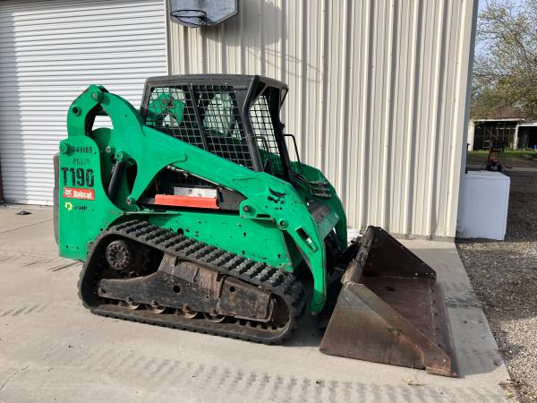 Bobcat T190 Track Loader 1