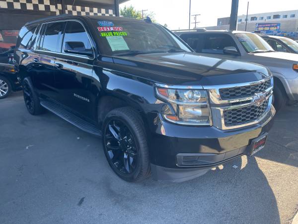 2018 CHEVY SUBURBAN 96K MILES FLEX FLEX FUEL!! 1