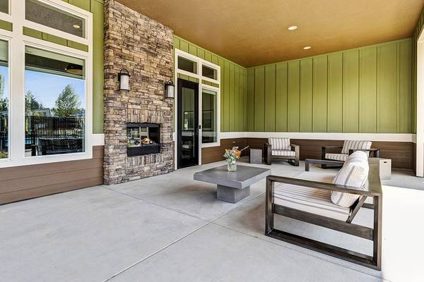 $1,263 / 1br - 615ft2 - 1/BD 1/BA, Hard Surface Flooring Throughout Homes, Clubhouse (9800 219th Ave E., Bonney Lake, WA)63814711743361124