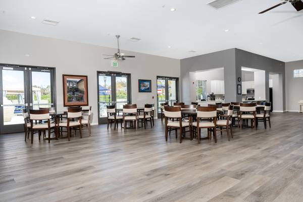 $2,349 / 1br - 600ft2 - Amazing Beautiful 55+ Apartments Available Now! (Valenica)63701166443779122