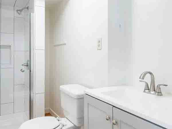 $2,280 / 3br - Beautifully remodeled 3-bed, 2-bath single-family home. (1843 32nd Ave, San Francisco, CA)63799516596867123
