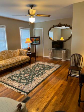 $1700.00 / 1br - 1000ft2 - 1 bedroom 1bath fully furnished utilities in the  heart of Pt.Pleasant63989520664835123