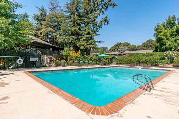 $2,379 / 1br - 545ft2 - 1/hab 1/ba, Ubicado en Fremont, Cochera (fremont / union city / newark)63850427376897121