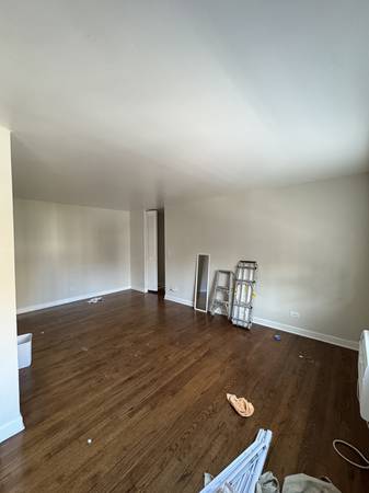 $1,500 / 1br - 750ft2 - Spacious and sunny 1 bedroom in Edgewater (Edgewater)63899125098370120