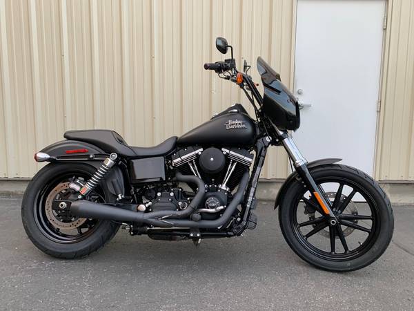 2016 Harley-Davidson Dyna Street Bob only 7,776 miles fully serviced 1