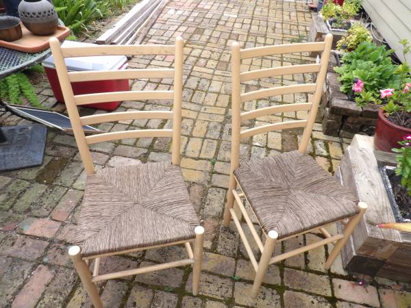 Sturdy Wicker Chairs 1