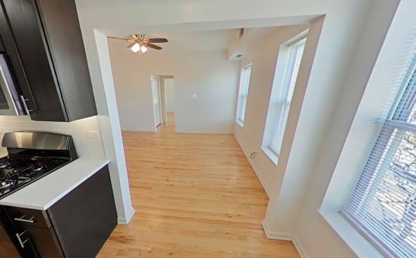 $1,950 / 1br - ¡Ubicación súper caliente en Old Town! ¡Reforma moderna! (Old Town)63918413003395120