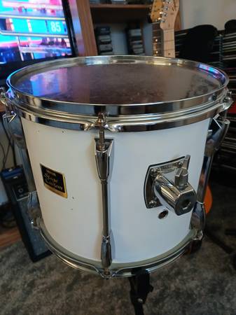 Tom - Yamaha Stage Custom 12" tom 1