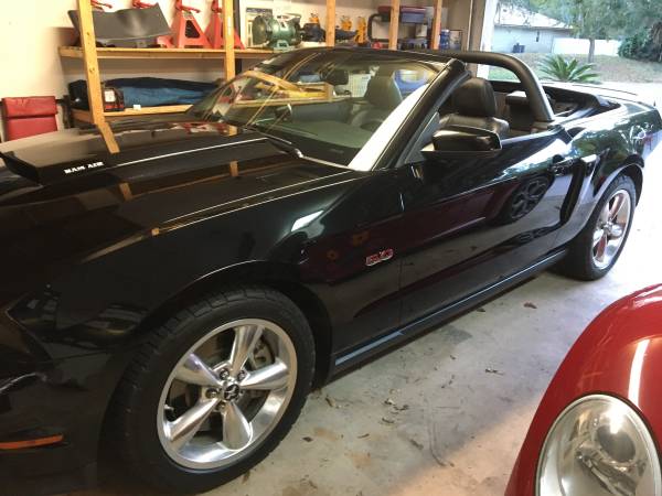2011 Mustang GT Premium - $32,000 (Fernandina Beach)63470253940867124