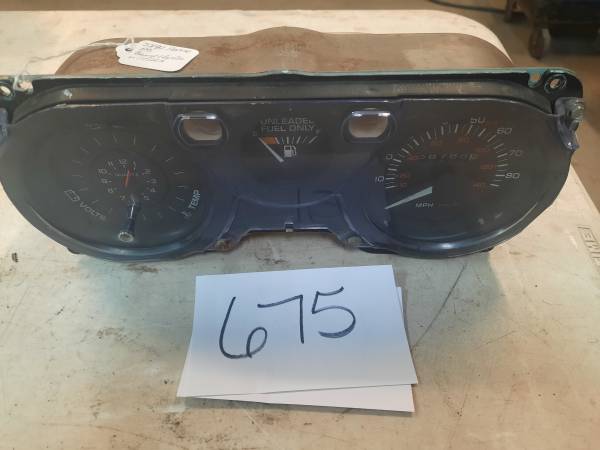 1977-1981- Pontiac Firebird Gauge Cluster w/ Clock 1