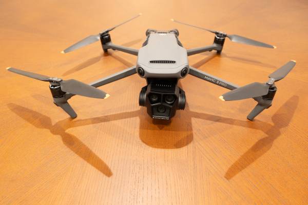 DJI Mavic 3 Pro Kit 1