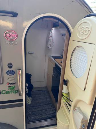 $900 / 1br - 70ft2 - Cute & Cozy Camper (san anselmo)63834319107713121