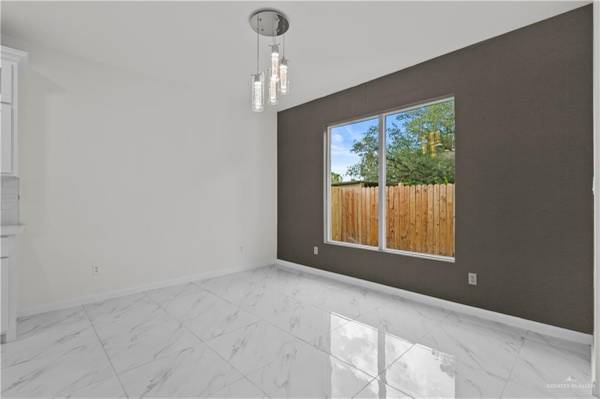 $289,500 / 3br - 1455ft2 - Amazing Home in Mission (Mission)64198895511042124