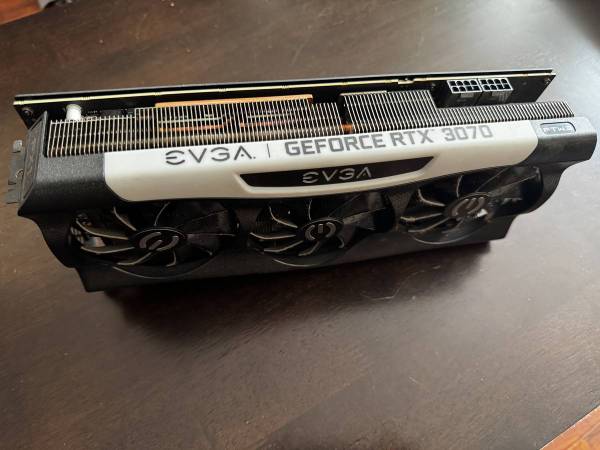EVGA GeForce RTX 3070 FTW3 ULTRA GAMING 1